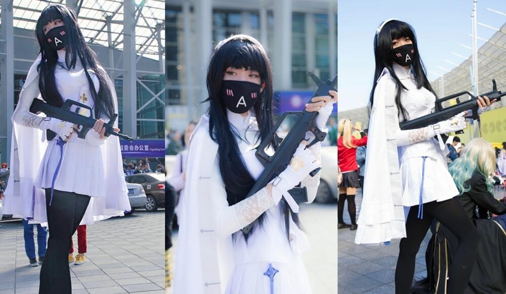 伍媚影cosplay